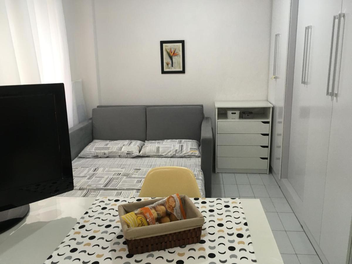 Apartamento Kitnet Aconchegante Beira Mar. Santos  Exterior foto