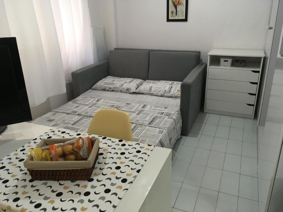 Apartamento Kitnet Aconchegante Beira Mar. Santos  Exterior foto
